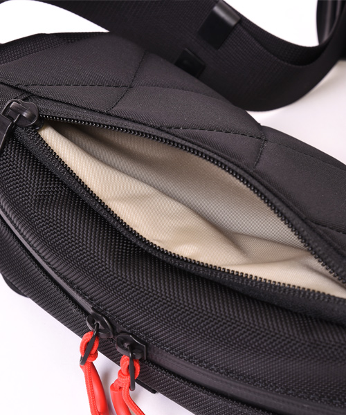 Elastic Bodybag|製品紹介|バッグブランド【SEAL(シール) brand】 Elastic Bodybag|製品紹介|バッグブランド【SEAL(シール) brand】